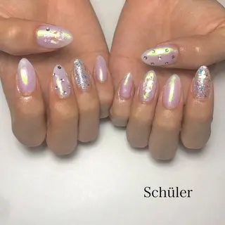 ネイル Schüler所属・野内 まきのネイルデザイン