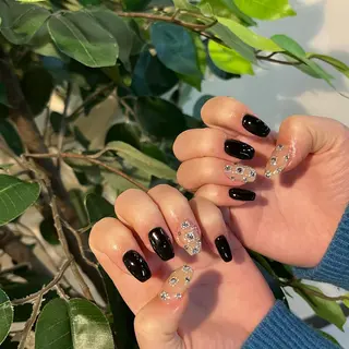 ネイル ☁️BLITZ 🎀笠原雪音🎀のネイルデザイン