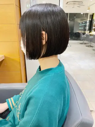 ショート 齋藤 咲のヘアスタイル