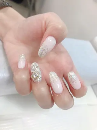 ネイル 渋谷FREEVE所属・MAXKELLY miku☺︎のネイルデザイン