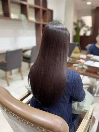 ロング カラー 透明感カラー／ 艶感カラー／RAMUのヘアスタイル