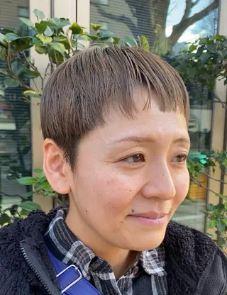 ショート 伊藤 優花のヘアスタイル