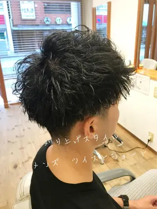 ショート パーマ メンズ アザマ　ヤスカツ _rosso 川口のヘアスタイル