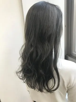 ミディアム ハイトーン髪質改善 家中貴典のヘアスタイル