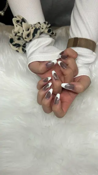 ネイル 池袋✨ネイル やり放題orフレンチのネイルデザイン