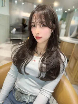 セミロング カラー 木屋元一/透明感 /レイヤー/顔まわりのヘアスタイル