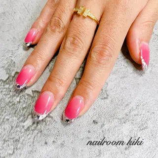 ネイル Salon de kiki所属・Salonde kikiのネイルデザイン