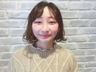 ミディアム カラー パーマ la fith所属・rico_by ヘアとアイブロウのヘアスタイル