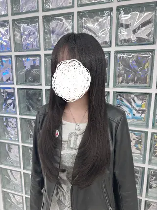 ロング 三尾 樺緒のヘアスタイル