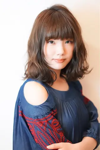 ミディアム カラー ディレクター ノナカのヘアスタイル