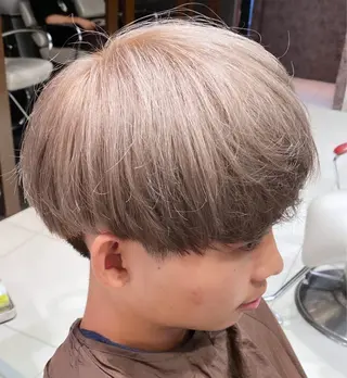 カラー メンズ メンズ特化　パーマ メッシュハイライトのヘアスタイル