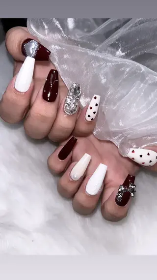 ネイル 高草木 桃香のネイルデザイン