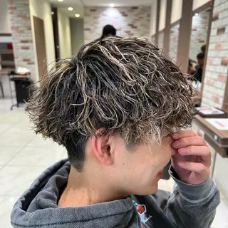 パーマ メンズ 髪質改善/縮毛矯正 カット/佐野友尉のヘアスタイル