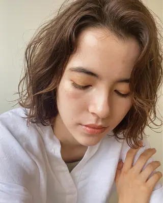 ミディアム パーマ クロエ新宿所属・❏アンニュイパーマ 川原畑 拓也❏のヘアスタイル