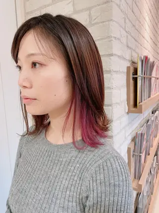 ミディアム カラー 清水 有実子のヘアスタイル