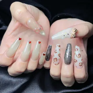 ネイル YURI NAILのネイルデザイン