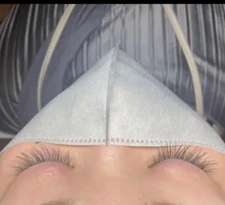 マツエク・マツパ Fairyフェアリーネイルサロン所属・Fairy フェアリーネイルのネイルデザイン