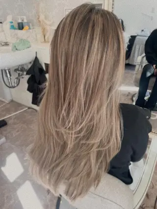 La.fleur ラ.フルールのヘアスタイル