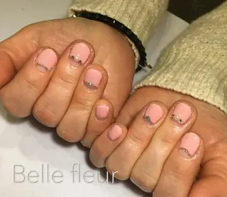 ショート ネイル Belle fleurのネイルデザイン