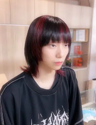 カラー 岩崎 太陽のヘアスタイル