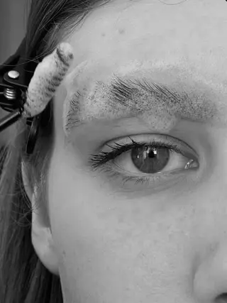 アイブロウ AILEEN *のマツエク・マツパデザイン