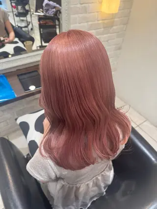 ロング カラー 🦄ブリーチ💜エク ステ💜MIU🦄のヘアスタイル