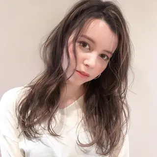 ロング カラー 田邉 真之助のヘアスタイル