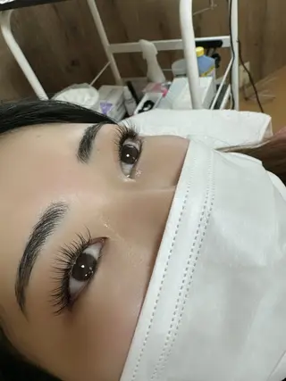 マツエク・マツパ 伊藤名紬 マツエク専門のマツエク・マツパデザイン