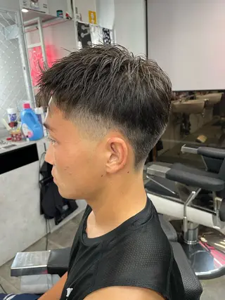 ショート メンズ FADE&LINE登戸店所属・🔥メンズ専門 美容師🔥 柳澤陵心のヘアスタイル
