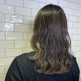 セミロング カラー 原山 直人のヘアスタイル