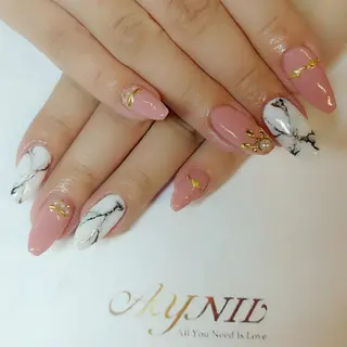 ネイル 🦋AYNIL🦋 ナチュラル専門店♥️のネイルデザイン