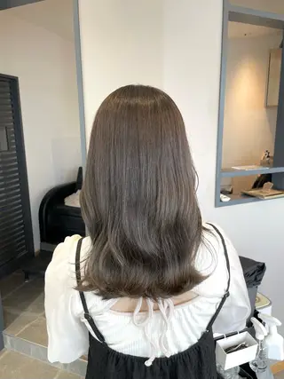 セミロング カラー 西村 れいのヘアスタイル