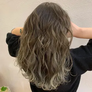 ロング カラー 加藤 雄大のヘアスタイル