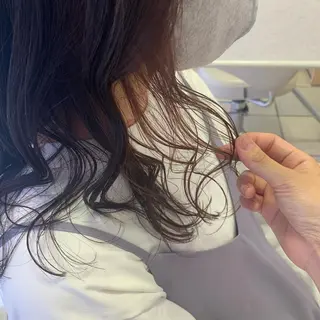 セミロング カラー ヘアアレンジ サナ🌱 切りっぱなしボブのヘアスタイル