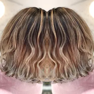 ミディアム カラー ヘアアレンジ 髪質改善×ハイトーン 中田啄也のヘアスタイル