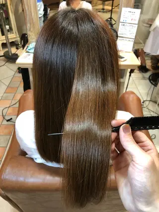 ミディアム 前平 友慈のヘアスタイル