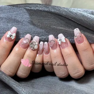 ネイル Saki 🍒のネイルデザイン