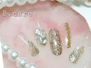 ネイル B.care自由ヶ丘所属・早坂  のネイルデザイン