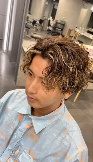 ショート カラー パーマ fifth 児玉達哉 当日予約🙆のヘアスタイル