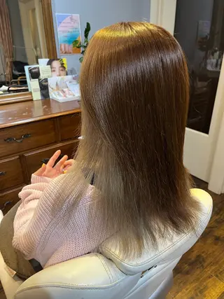 ミディアム カラー 【jam】横山 真優華のヘアスタイル