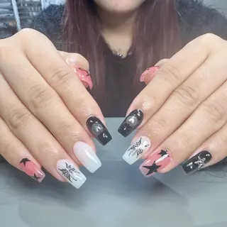 ネイル MO MO🐻のネイルデザイン