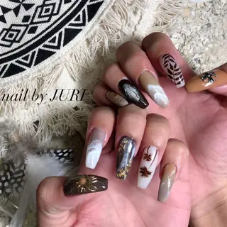 ネイル NEO Beauty Salon所属・𝐍𝐄𝐎 𝐉𝐔𝐑𝐈のネイルデザイン