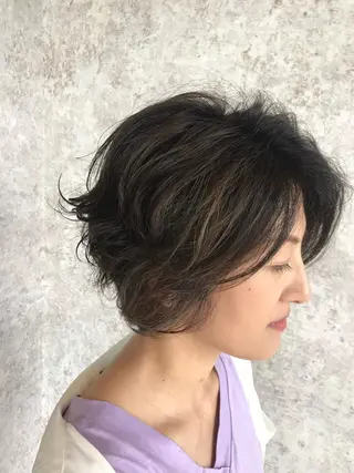 ショート カラー パーマ 【earth】オガタ 🫧髪質改善縮毛🫧のヘアスタイル