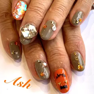 ネイル 🩵NORIKO 上品ネイルが得意🩵のネイルデザイン