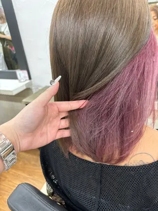 カラー 香野 優子のヘアスタイル