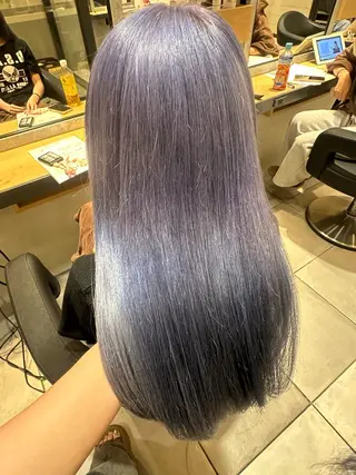 カラー 福井 美夢のヘアスタイル