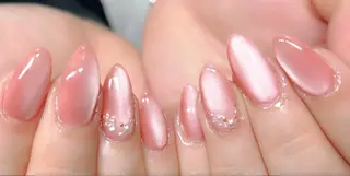 ネイル ゲン レイカのネイルデザイン