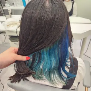 ミディアム カラー 推しアニメカラー🌈 ツヤ透明感カラー🦄のヘアスタイル