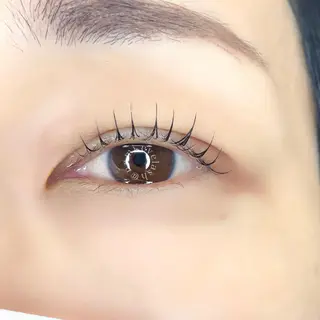 マツエク・マツパ meetsHAND所属・束感まつげ/ Namiのマツエク・マツパデザイン