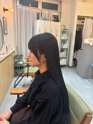 ロング lou  by  revo所属・カット無料❗️🫧 由姫🫧のヘアスタイル
